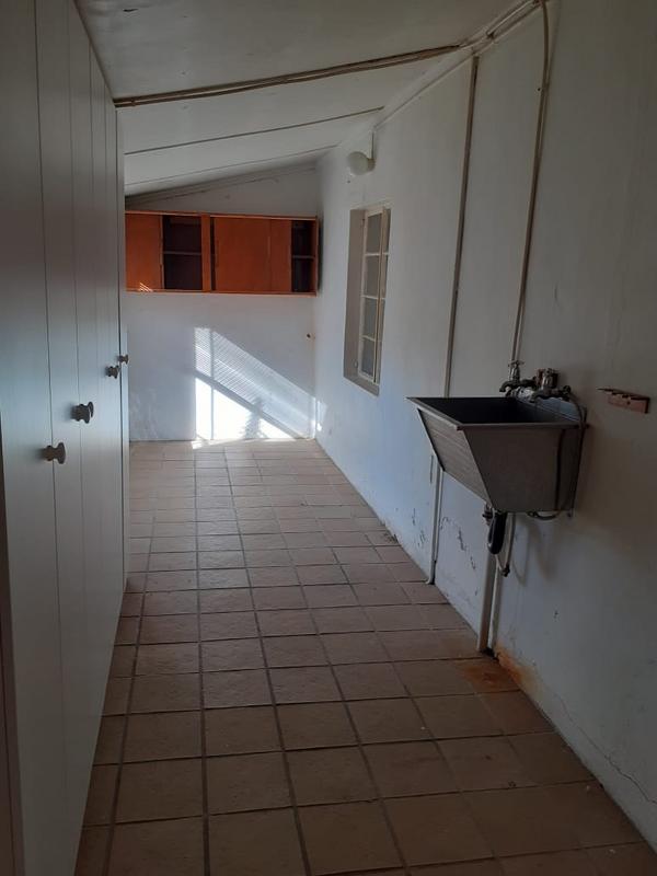 2 Bedroom Property for Sale in Albertinia Western Cape
